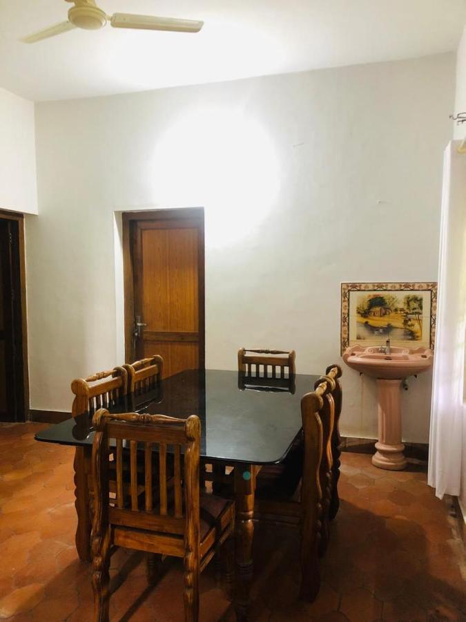 H Villa Nilambur ภายนอก รูปภาพ
